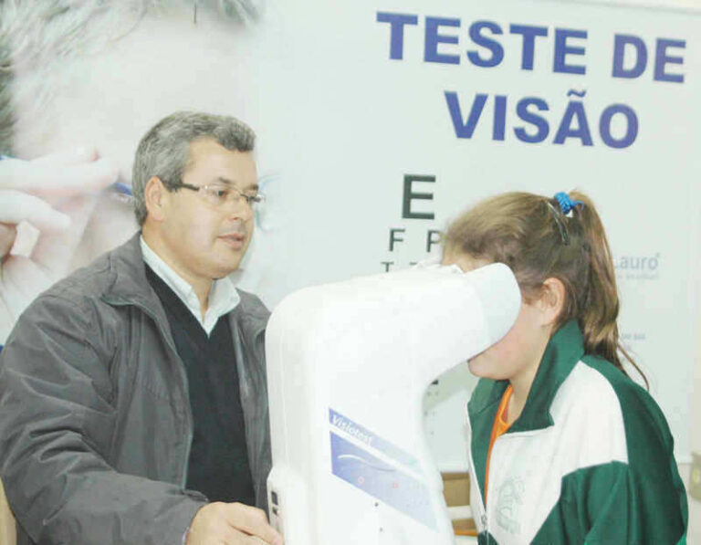 Testes de visão integram ações de prevenção