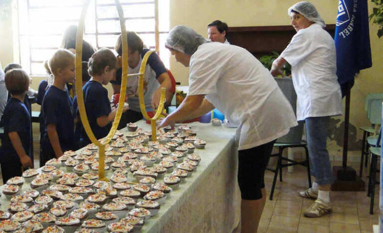 Empi promove encontro de ex-alunos e ex-professores