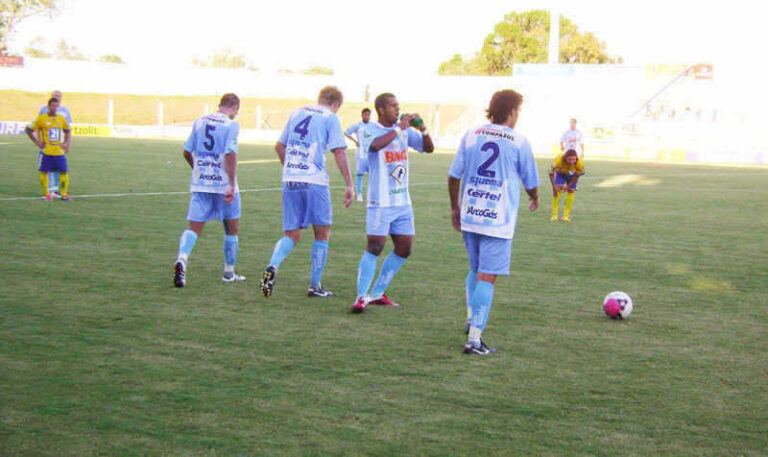 Lajeadense enfrenta o Novo Hamburgo