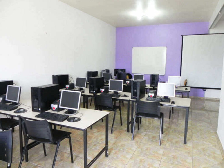 Capitão instala novo Telecentro