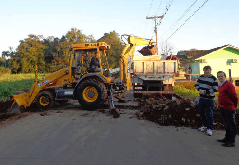 Acostamento deixará passagem mais segura