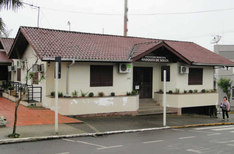 Administração de Marques de Souza reestrutura projeto de turno único