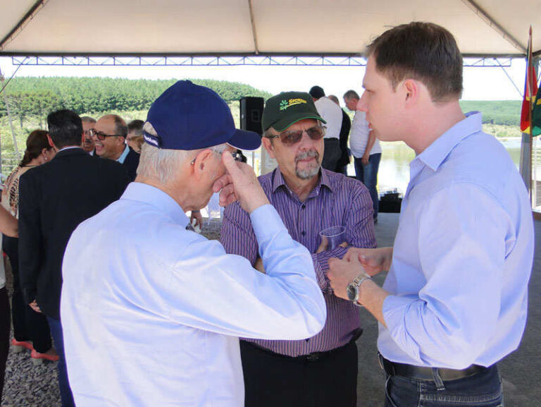 Languiru assume supermercado STR em definitivo