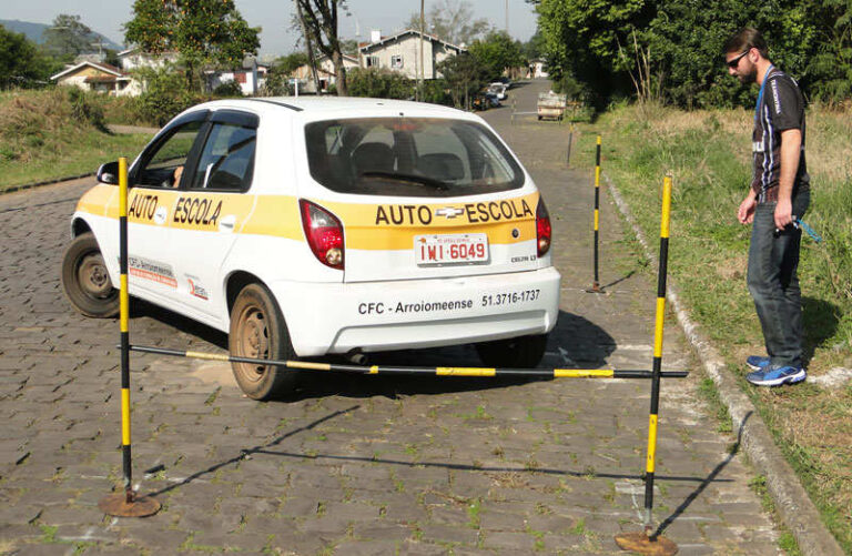 Paralisação prejudica candidatos à carteira de motorista