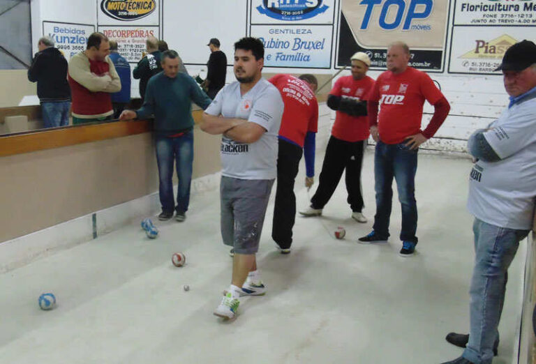 Bocha Noturno de Arroio do Meio realiza quarta rodada