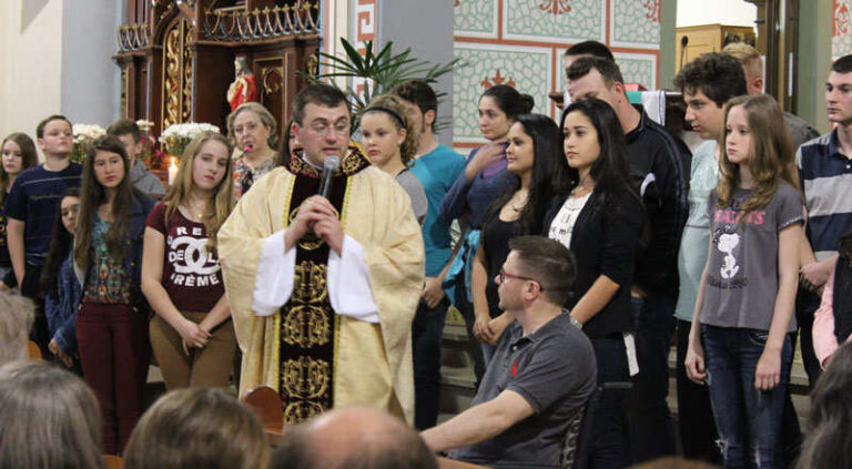 Famílias atendem ao chamado e participam de evento especial