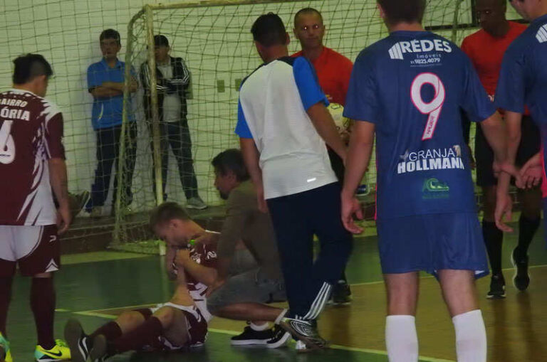 Futsal no bairro Aimoré