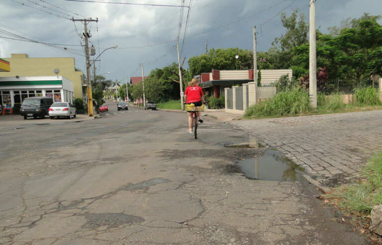 Moradores cobram melhorias na sinalização