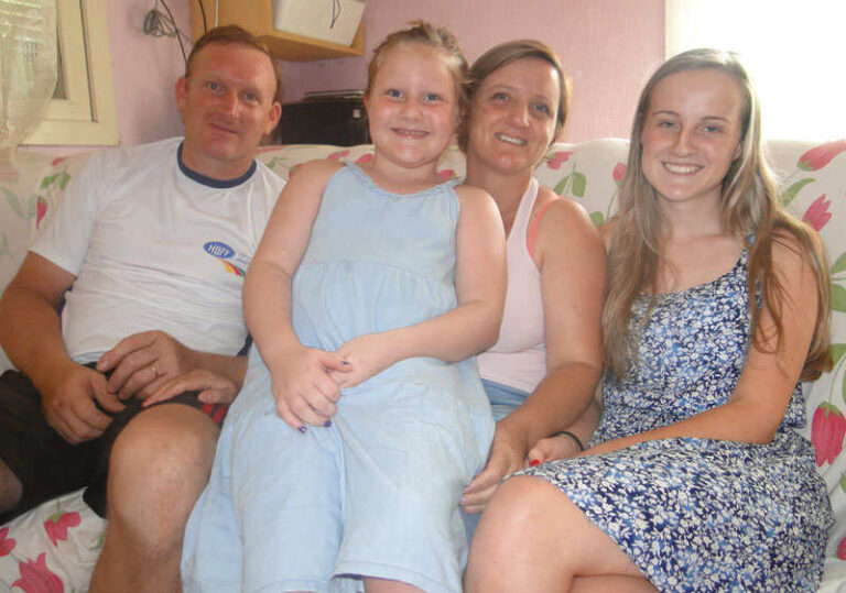 Sete anos depois, família celebra a vida