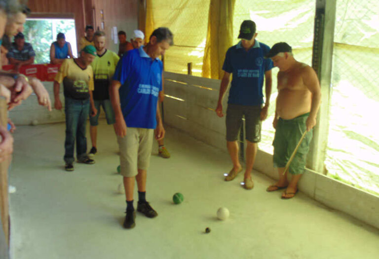 Bocha de Travesseiro chega na 3ª rodada