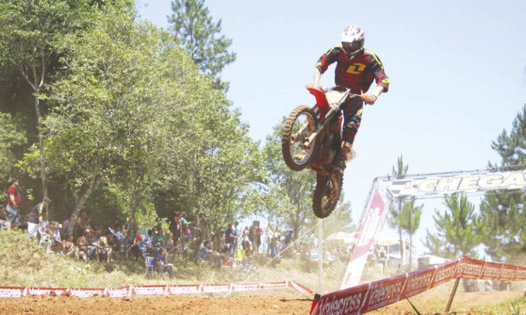 Tricap de Capitão realiza domingo de festa com Encontro de Trilheiros e campeonato de Motocross