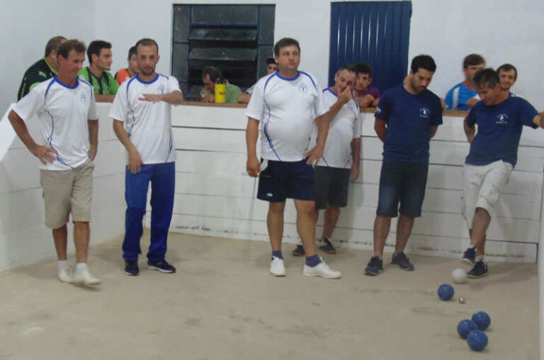 Campeonato de Bocha Noturno