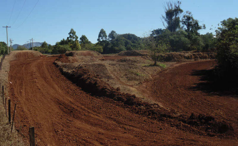 Mocam realiza prova de velocross