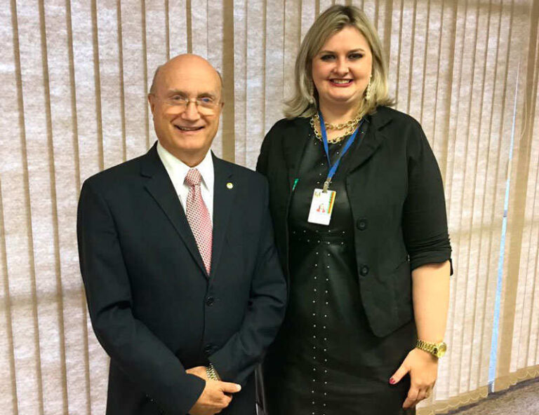 Coordenadora regional apresenta case ao Ministro da Justiça