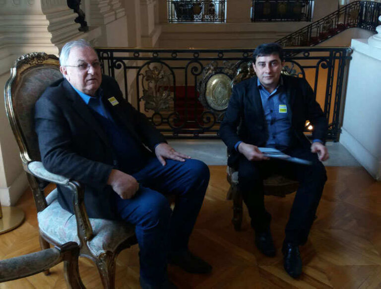 Prefeitos reivindicam asfaltamento