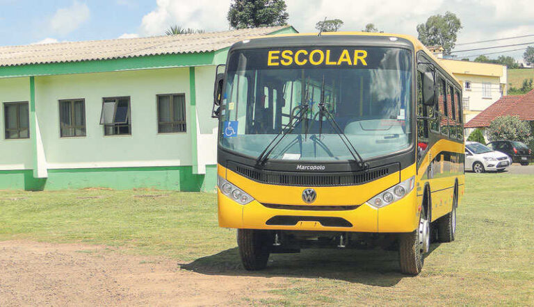 Mais de 100 operários estão sem ônibus em Capitão