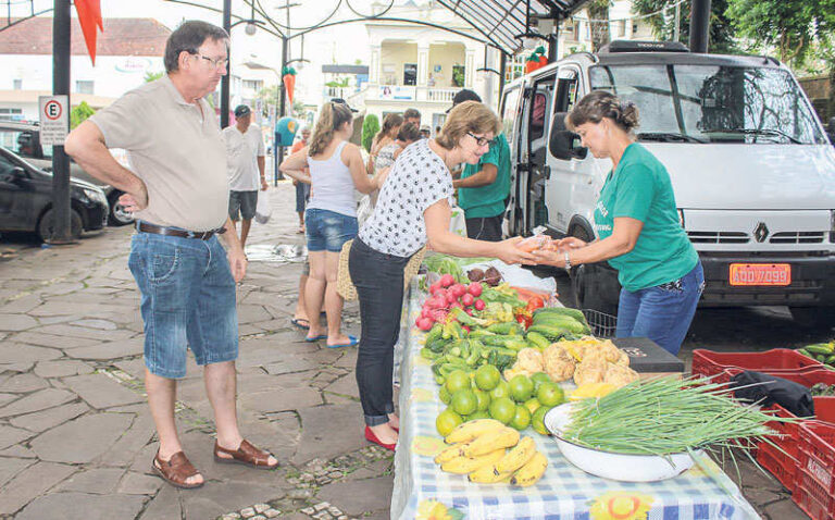 Sábado tem aniversário da Feira do  Produtor, Campanha de Descarte e Setembro Amarelo na Rua de Eventos