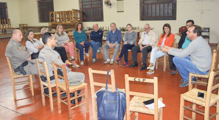 Pró-segurança se reúne pela terceira vez