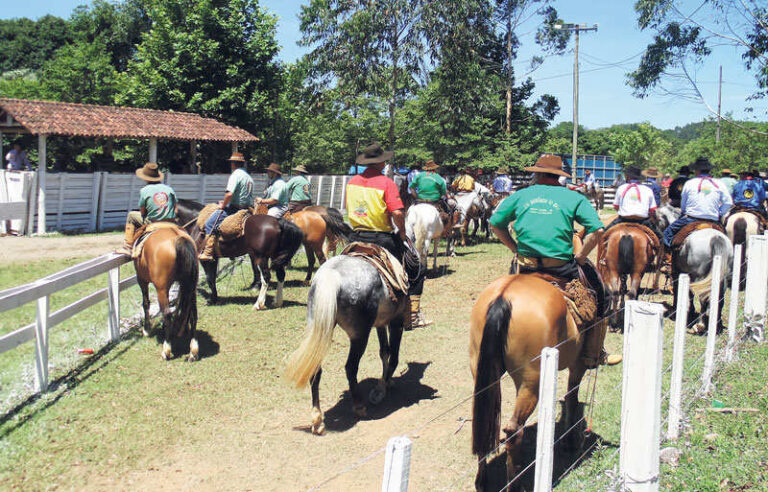 CTG Querência do Arroio do Meio realiza o seu XV Rodeio Crioulo Estadual