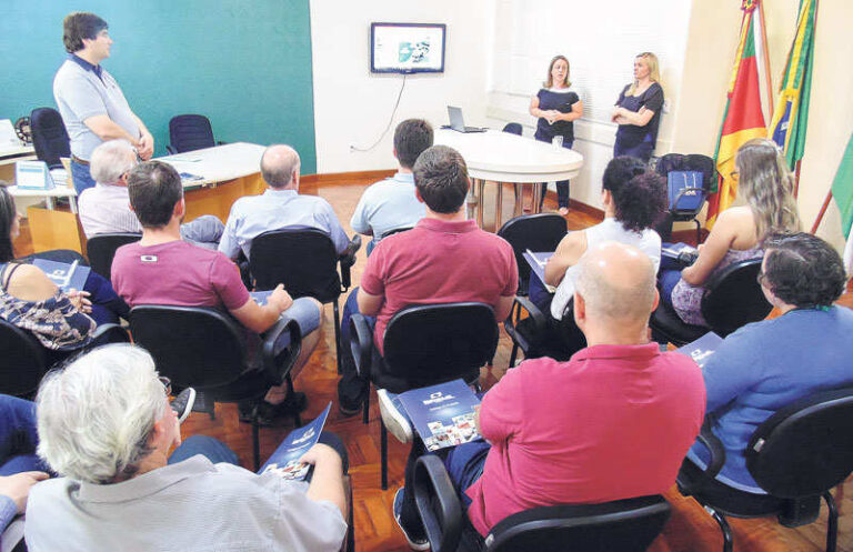 Executivo encaminha projeto que regulariza doação de área para Bremil