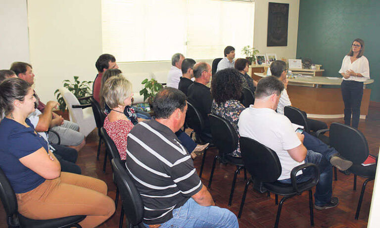 Projeto de lei prevê incentivo para duas empresas