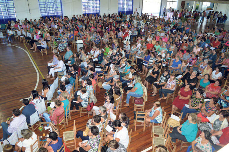 Data para refletir e exaltar o Dia da Mulher