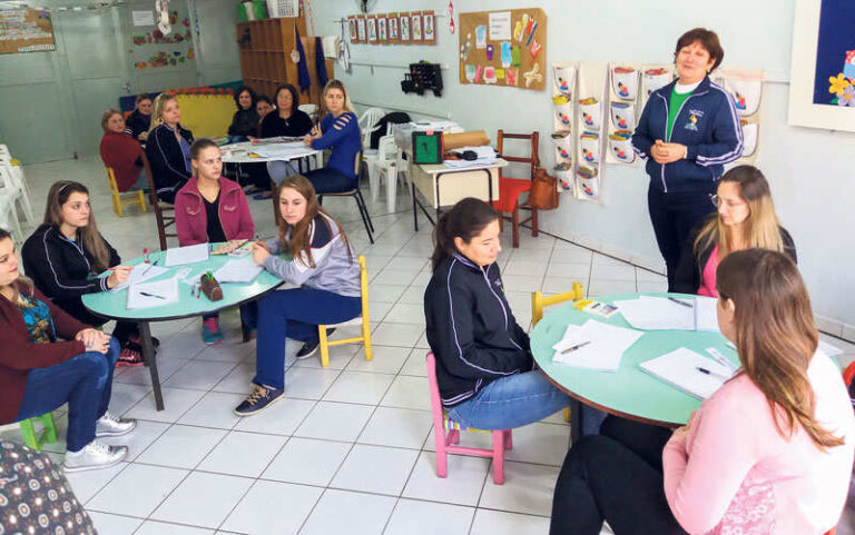 Dia 30 ocorre Formação Continuada para as educadoras das Eceis