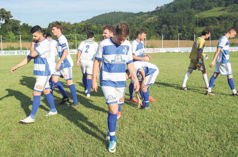 Campeonato da Aemaso inicia jogos semifinais