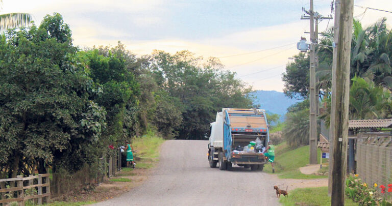 Município amplia frequência de recolhimento de lixo seco no interior
