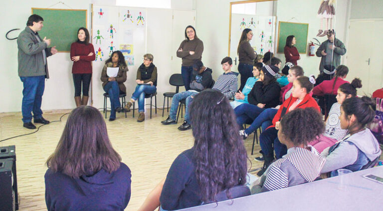 Município promove capacitação de jovens para mercado de trabalho