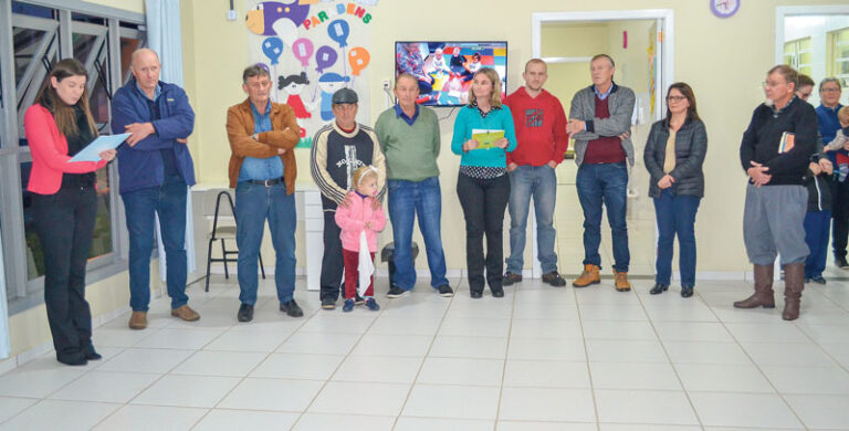 Município de Travesseiro inaugura obra na Emei