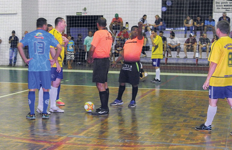 Futsal de Arroio do Meio começa com primeira rodada no Paroquial