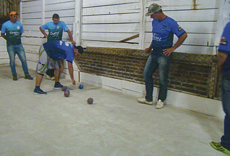 Semifinais na Bocha Noturno