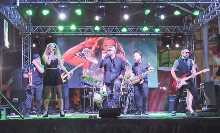 Show e lançamento de obra literária marcam programação especial de aniversário