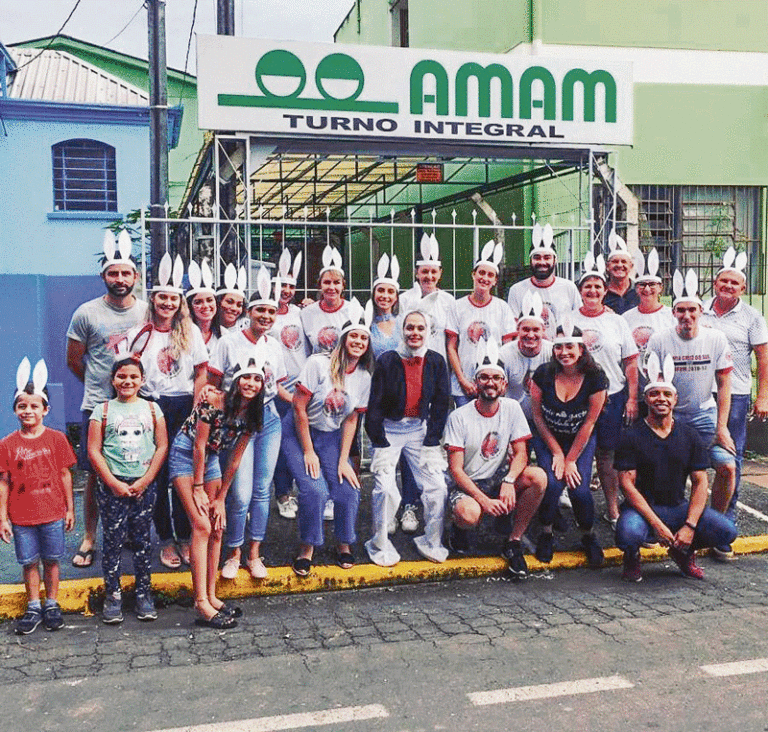 Grupo Cor Ação faz ação de Páscoa junto à Amam
