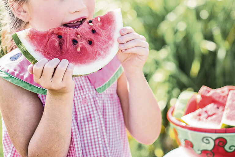 A alimentação saudável deve ser estimulada desde a infância