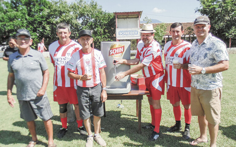 Passo do Corvo realiza Festa do Chopp em Campo