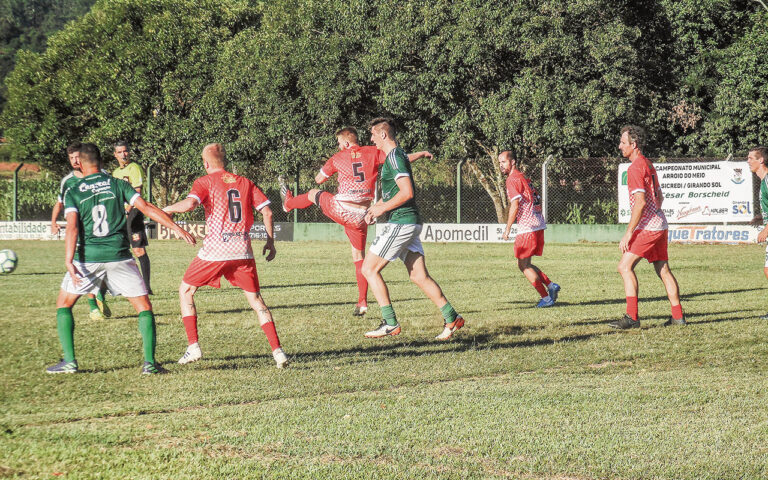 Domingo iniciam os jogos das semifinais