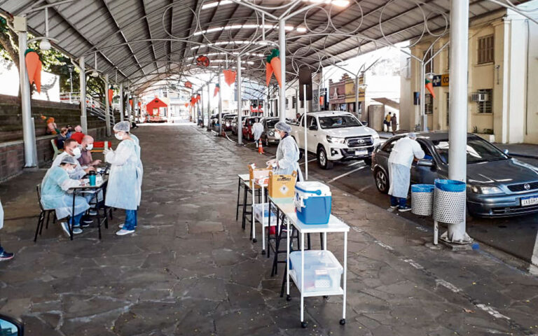 Vacinados para a covid-19 devem ficar atentos para a aplicação da segunda dose