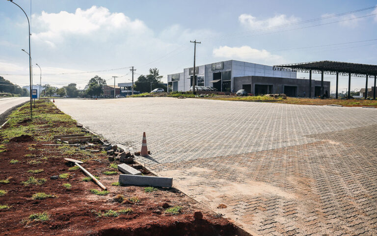 Obras no trevo do bairro Dom Pedro II valorizam o entorno