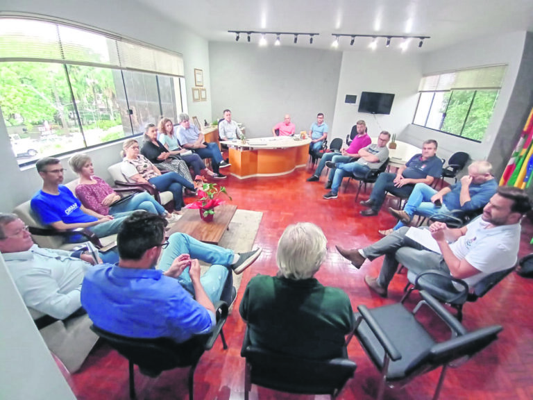 Executivo estimula a realização de uma feira comercial, industrial e agropecuária de Arroio do Meio