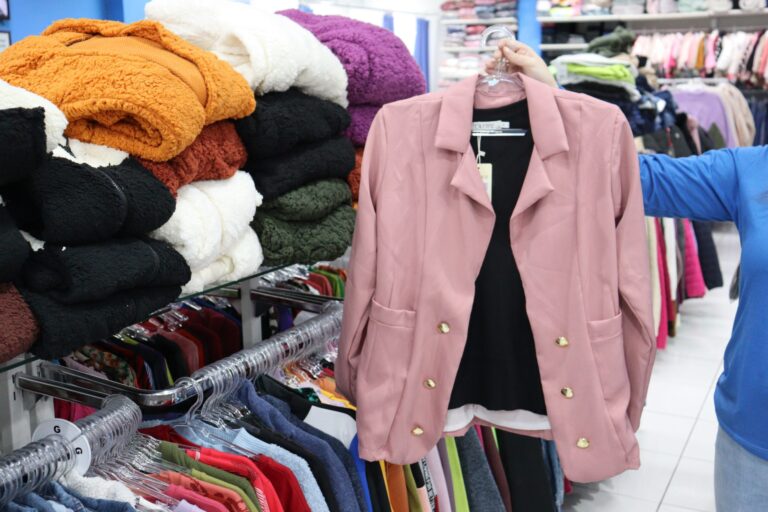 Comércio está de portas abertas para a venda de Dia das Mães