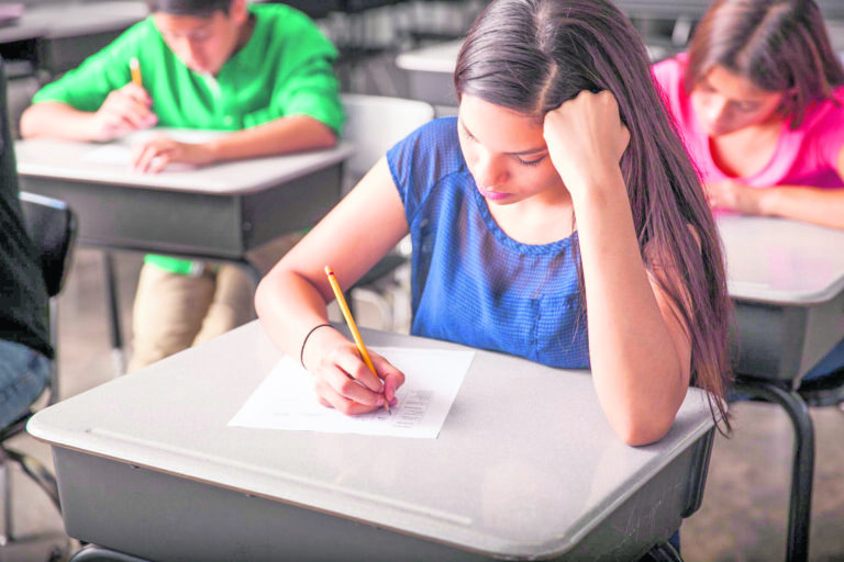 Primeiro dia do Enem é domingo e tem 195 alunos inscritos em Arroio do Meio
