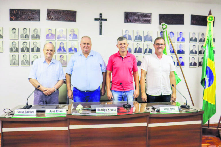 Vereadores aprovam reajuste de 4,68% para funcionários públicos, políticos e impostos