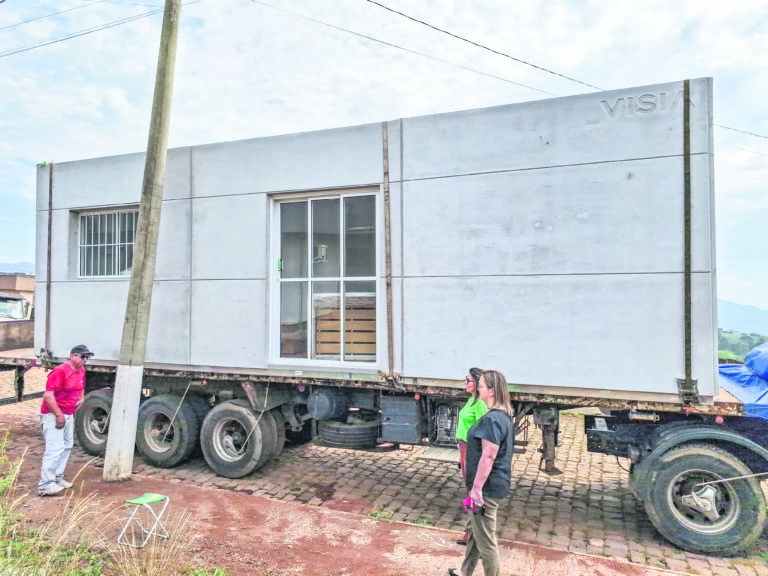 Primeiros módulos habitacionais chegam em Arroio do Meio