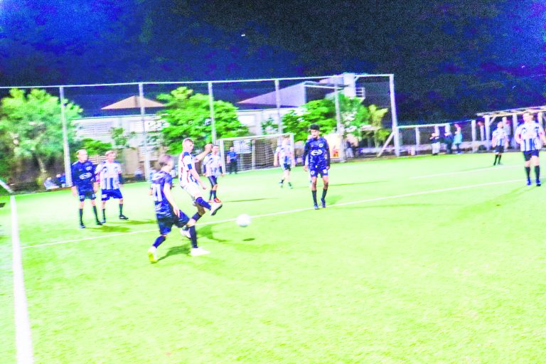 Só Ceva vence e garante vaga na semifinal