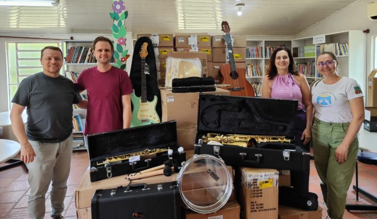 Novos instrumentos para as orquestras de Travesseiro