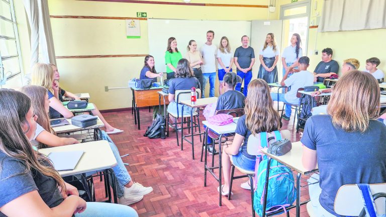 Reencontro, acolhimento e alegria marcam o início do Ano Letivo de Arroio do Meio