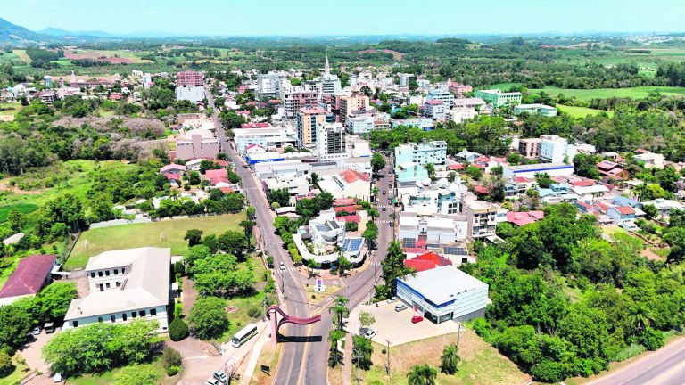 Isenção e descontos do IPTU para imóveis atingidos pelas enchentes serão automáticos
