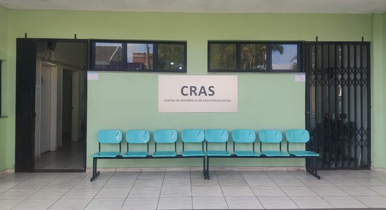 Cursos gratuitos oferecem formação e incentivo financeiro aos participantes